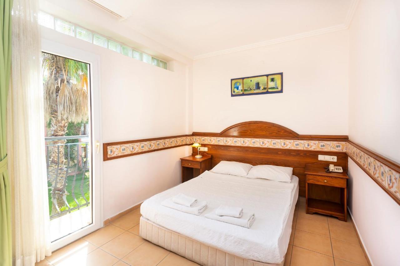 Kriss Hotel Bodrum Extérieur photo